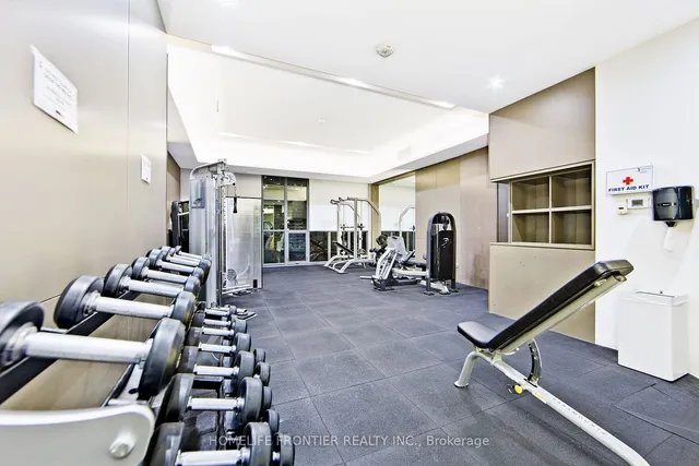 Additional image 23 of 101 Charles St Unit 4202