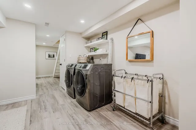 Additional image 23 of 48 Lockwood Rd