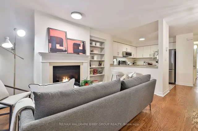 Additional image 7 of 232 St George St Unit 8