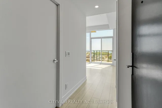 Additional image 5 of 270 Dufferin St Unit 1104