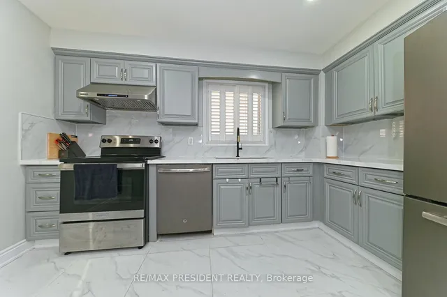 Additional image 39 of 6 Abelard Ave