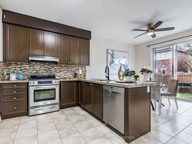 Additional image 16 of 47 Donomore Dr