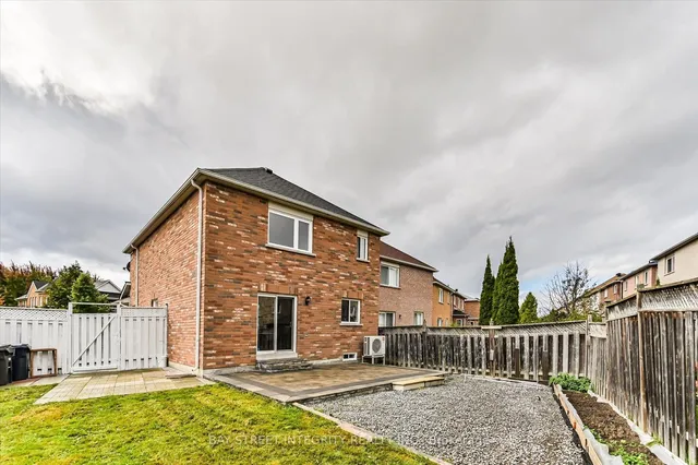 Additional image 29 of 3 Solstice Dr