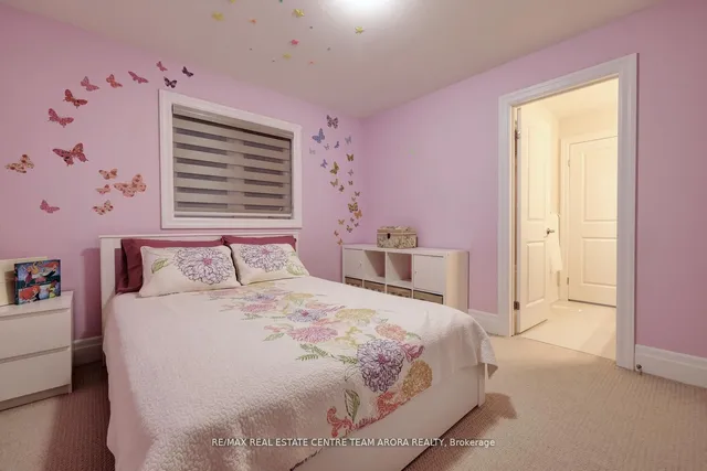 Additional image 29 of 477 Brisdale Dr