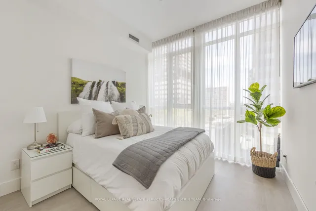 Additional image 11 of 32 Davenport Rd Unit 603