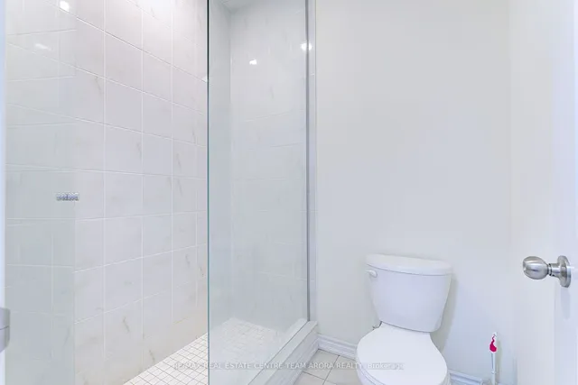 Additional image 24 of 379 Valleyway Dr