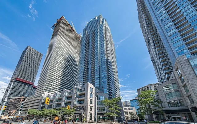 2191 Yonge St Unit 709