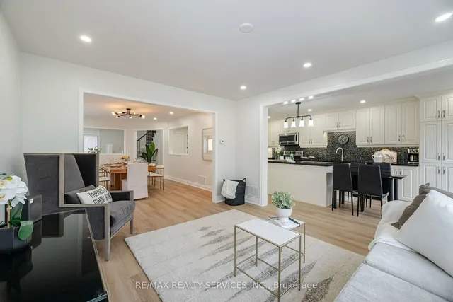 Additional image 10 of 35 Forestgrove Circ