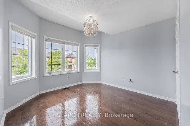 Additional image 30 of 7 Homeview Rd