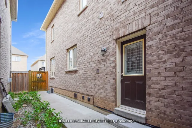 Additional image 32 of 33 Orangeblossom Tr