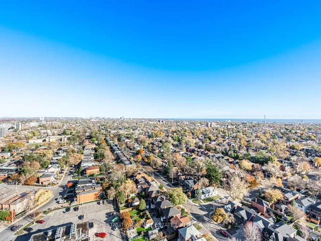 Additional image 31 of 1048 Broadview Ave Unit PH02