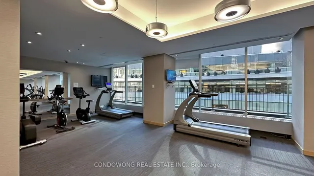 Additional image 25 of 65 Bremner Blvd Unit 3402