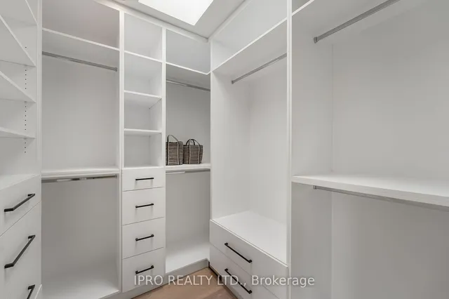 Additional image 25 of 262 Senlac Rd