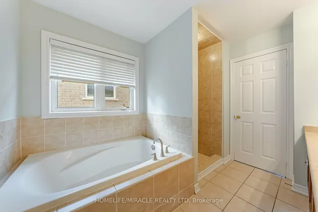 Additional image 25 of 13 Nutwood Way