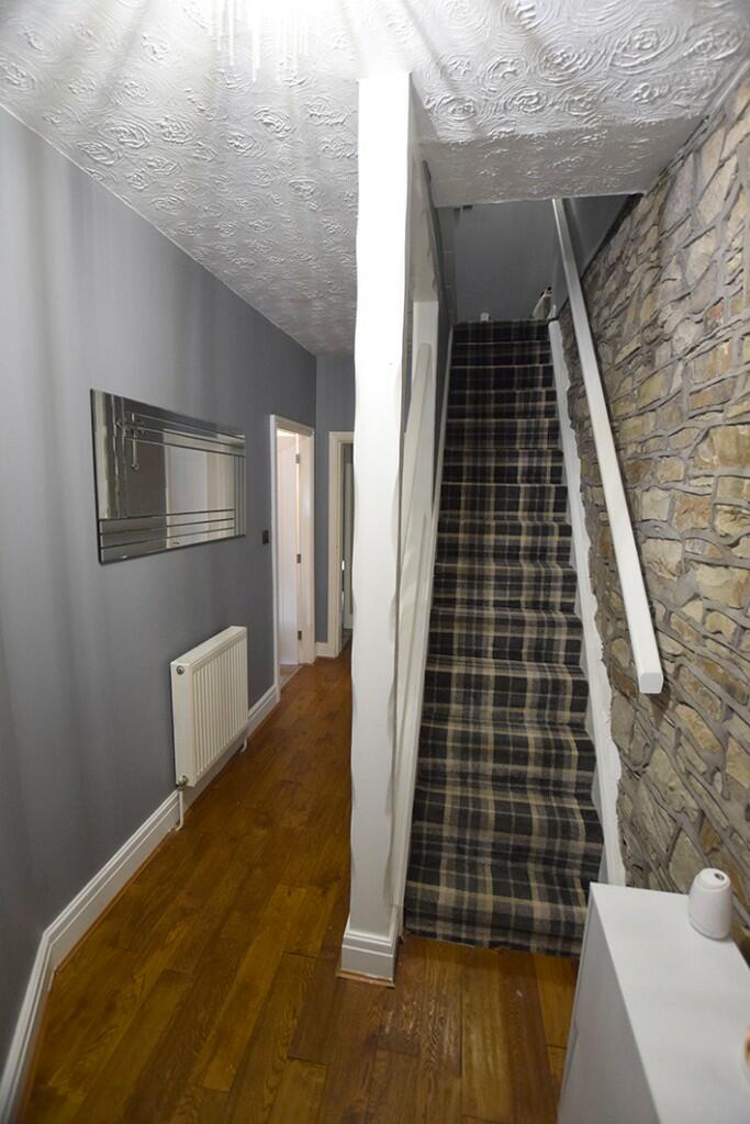 Additional image 2 of 33 Church Square, Burnley, Lancashire, BB10 3NH