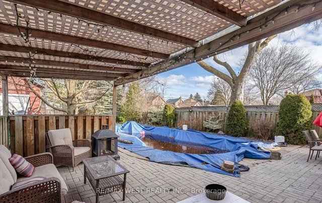 Additional image 35 of 66 McMurchy Ave