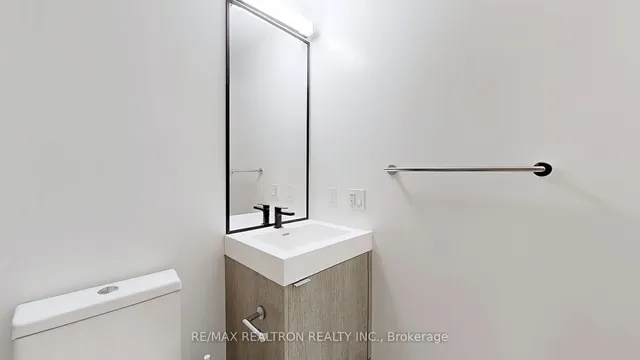 Additional image 28 of 250 Lawrence Ave Unit 501