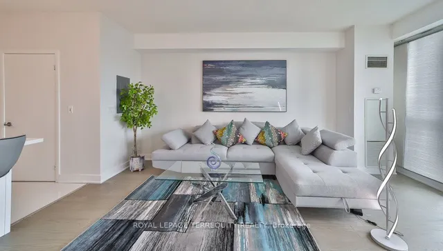 Additional image 16 of 185 Legion Rd Unit Ph06