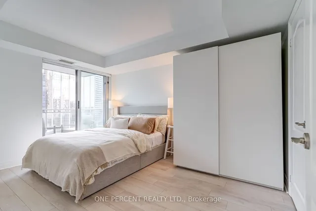 Additional image 15 of 21 Hillcrest Ave Unit 1105