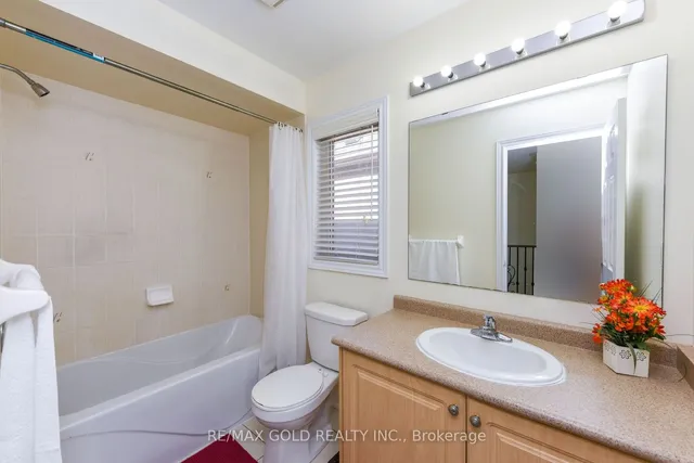 Additional image 31 of 86 Crumlin Cres