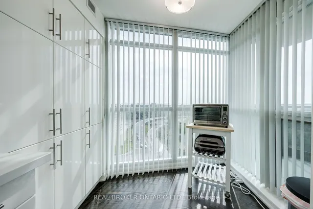 Additional image 10 of 235 Sherway Gardens Rd Unit 1504