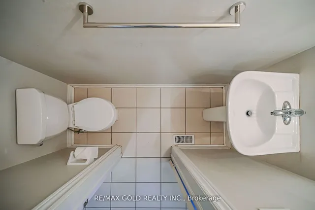 Additional image 18 of 101 Finegan Circ