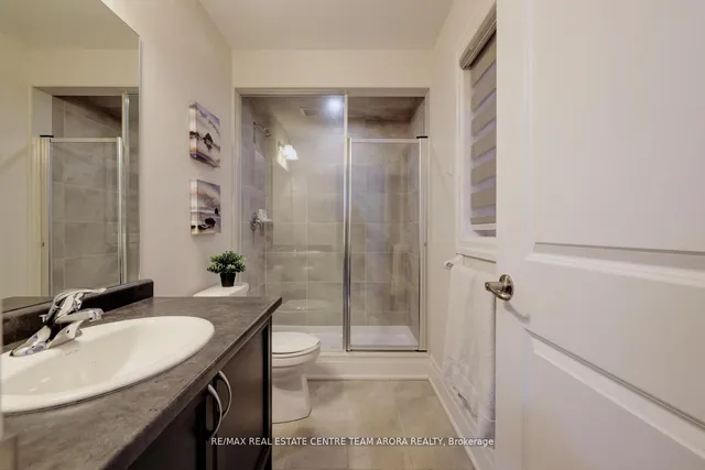 Additional image 28 of 477 Brisdale Dr