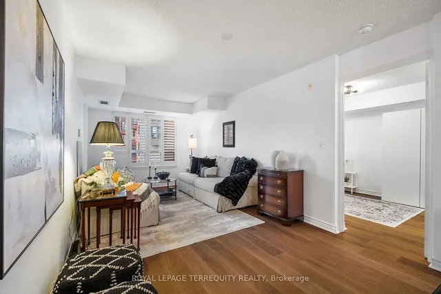 Additional image 12 of 225 Wellesley St Unit 216