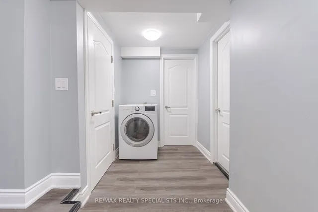 Additional image 37 of 18 Sanford Cres