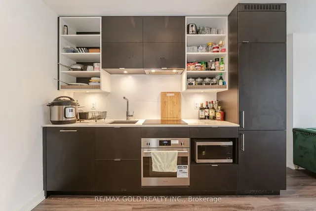 Additional image 15 of 20 Edward St Unit 2506