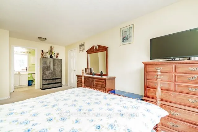 Additional image 20 of 2628 Mccowan Rd Unit 205