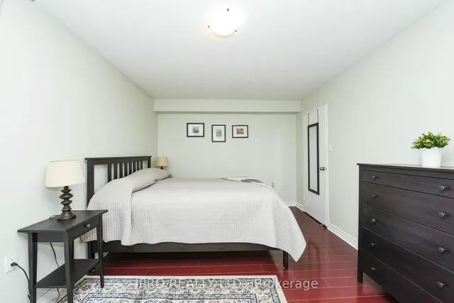 Additional image 23 of 21 Knightsbridge Rd Unit 705