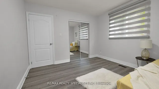 Additional image 17 of 16 Drake Blvd