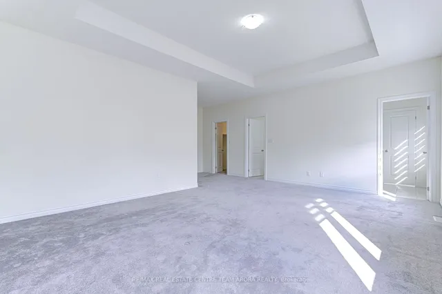 Additional image 18 of 379 Valleyway Dr