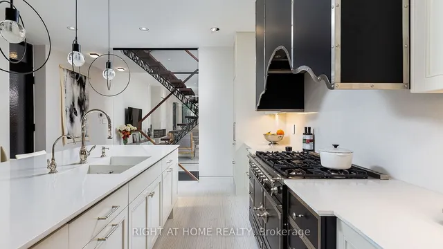 Additional image 13 of 53 Hazelton Ave