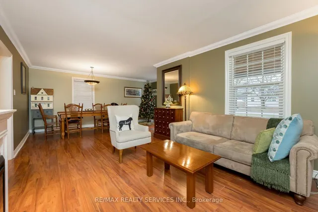 Additional image 16 of 111 Denison Ave