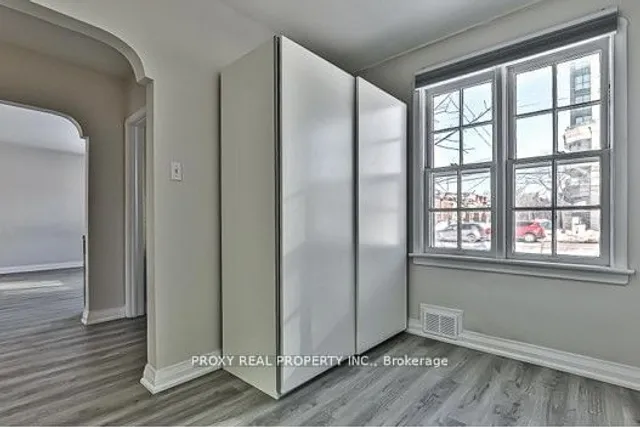 Additional image 9 of 313 Sheppard Ave