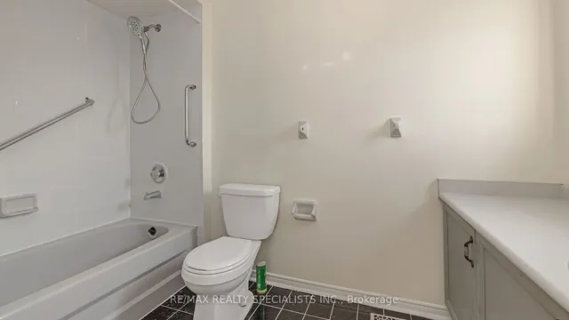 Additional image 20 of 42 Caruso Dr