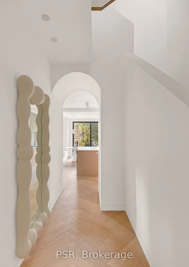 Additional image 3 of 52 Alberta Ave