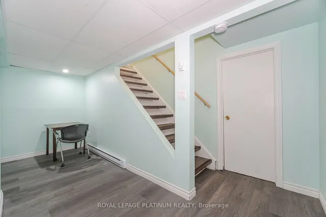 Additional image 25 of 3 Hollyhedge Crt