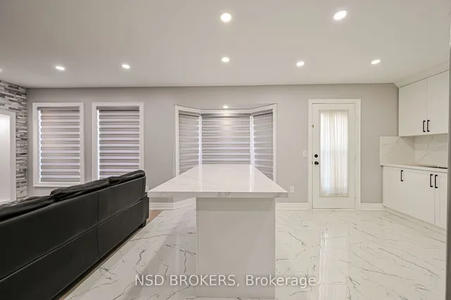 Additional image 4 of 10 Nautical Dr