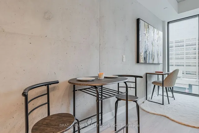 Additional image 12 of 195 McCaul St Unit 909