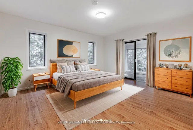 Additional image 18 of 15 York Valley Cres