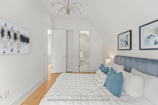 Additional image 23 of 100 Roe Ave