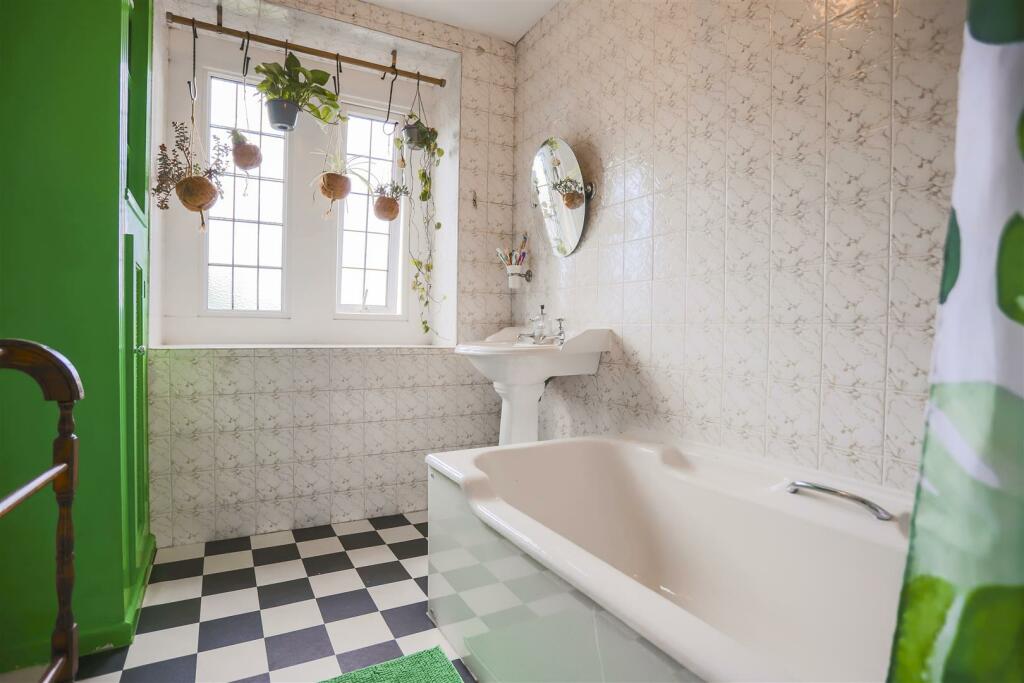 Additional image 16 of Noggarth Road, Fence