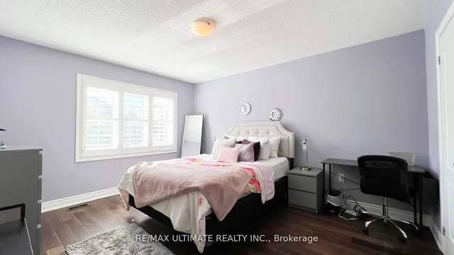 Additional image 10 of 36 Roulette Cres