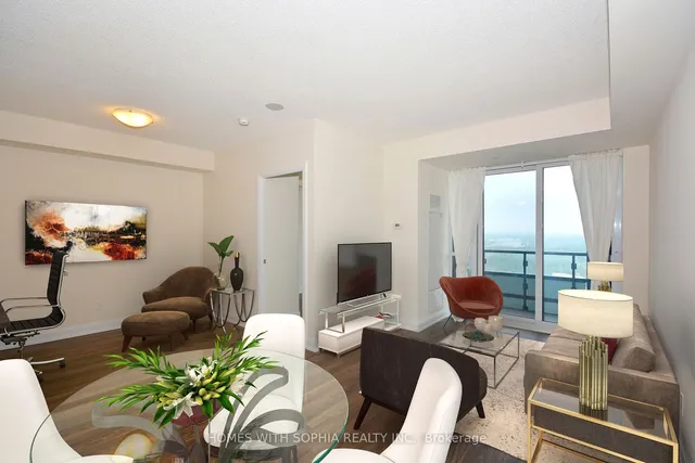 18 Graydon Hall Dr Unit 2004