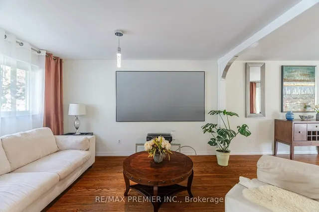 Additional image 10 of 164 Avondale Blvd