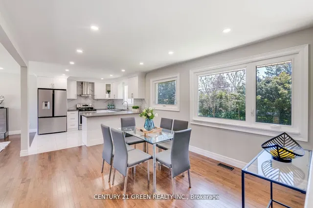 Additional image 10 of 55 Regency Sq