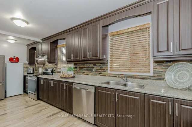 Additional image 17 of 66 Ebby Ave